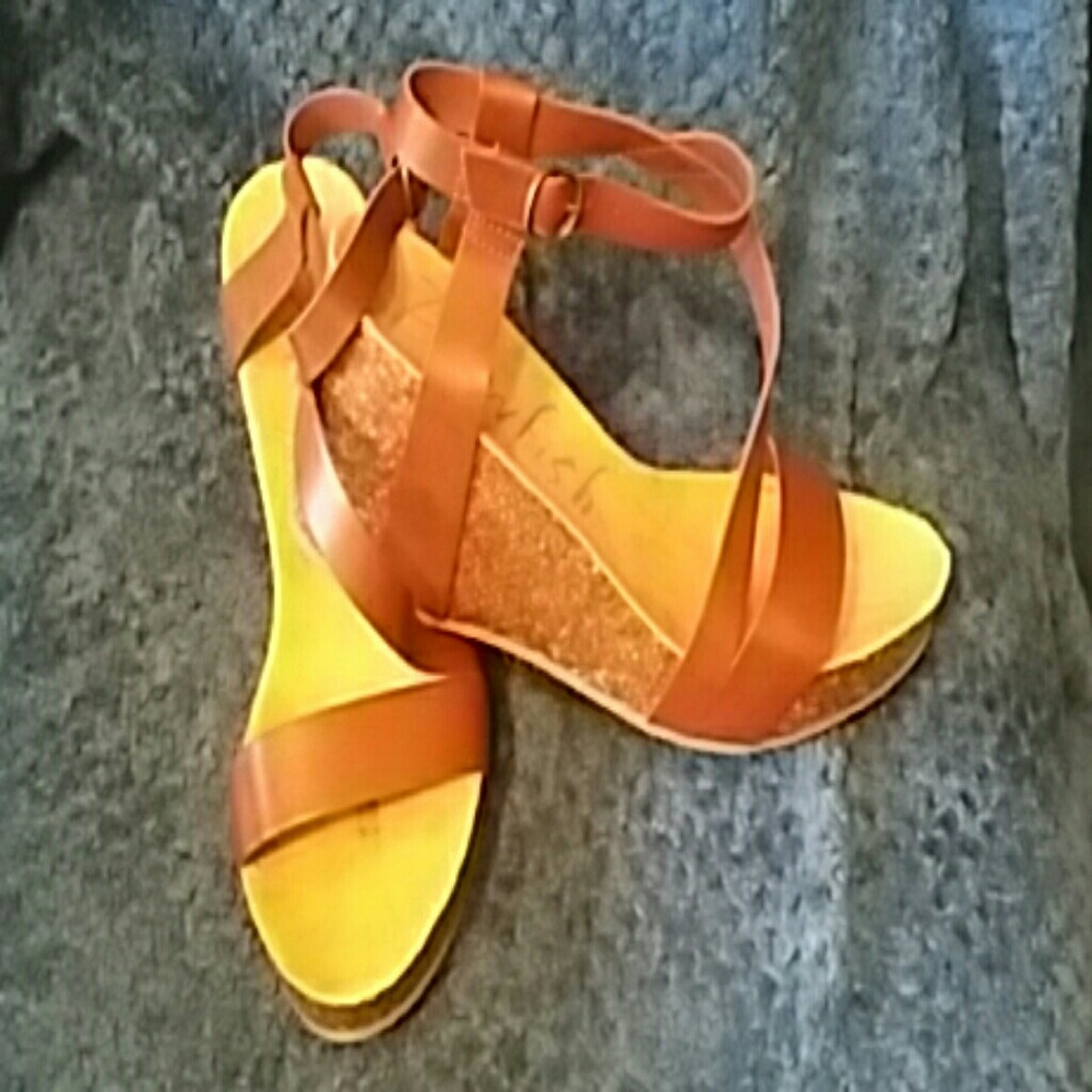 Blowfish Malibu Brown leather wedge sandals